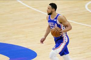 贝弗利:本西一开始是和詹姆斯做对比的 若非去费城他可能打3号位